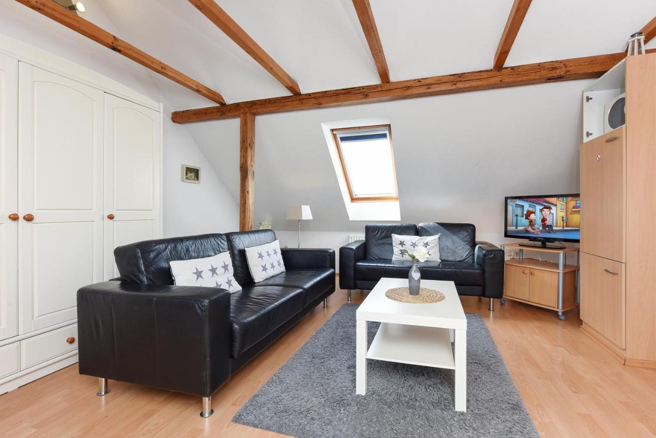 Ferienwohnungen Im Haus Friesische Weite Schillig Buitenkant foto